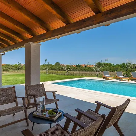 Marialba * プーラ