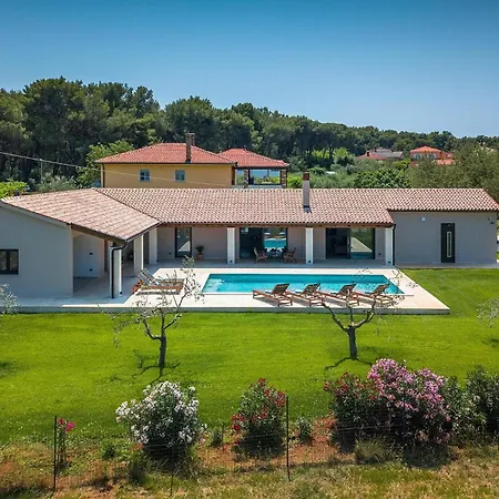 Marialba * プーラ